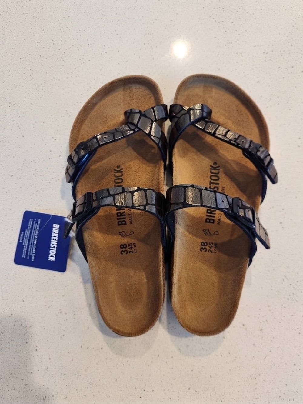 Birkenstock Women’s Size 38eu Size 7-7.5 Black Patent Mayari 2 Strap Sandals